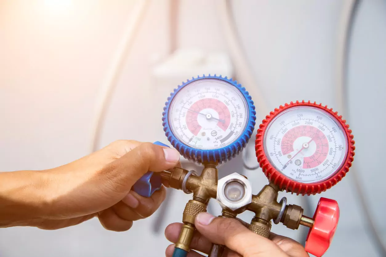 HVAC pressure gauges